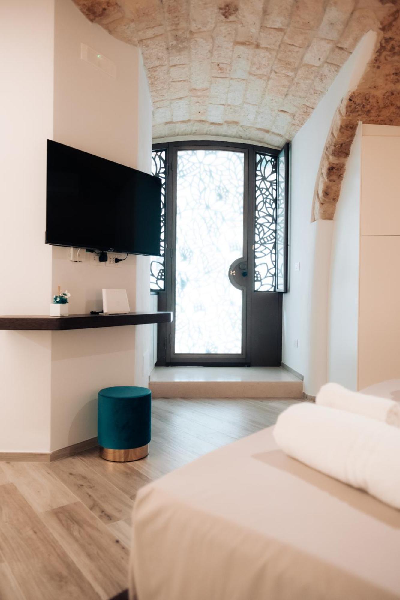 Timeless Apulian Luxury Suite Bari Luaran gambar